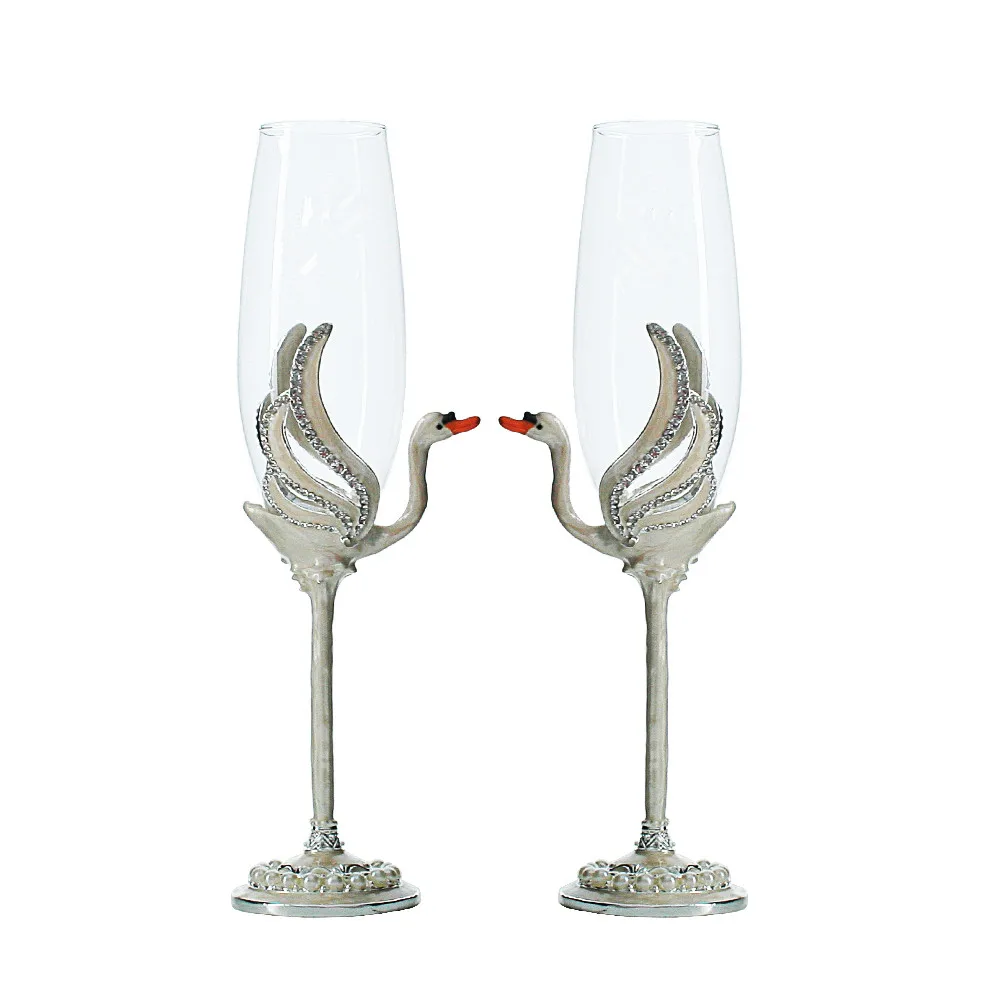 2Pcs/set Swan Enamel Champagne Glass Lead-Free Crystal Wine Glass Swan Enamel Pearl Rhinestone Plating Goblet Couple Pair Cup