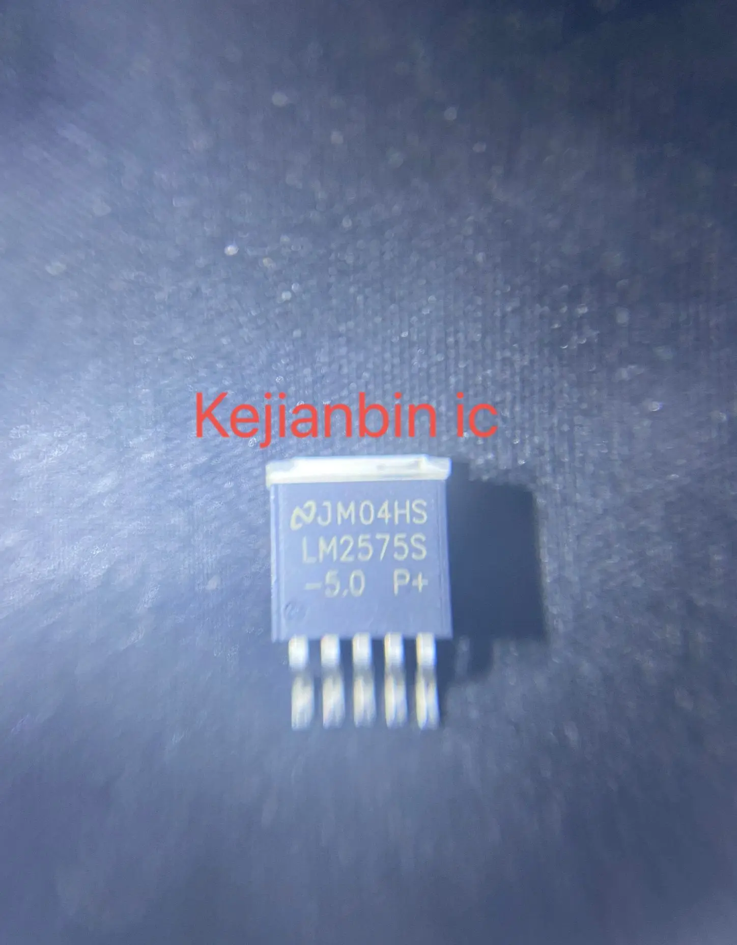 

100 шт./лот LM2575S-5.0 LM2575S-ADJ LM2575SX-5.0 TO-263-5 100% новый и оригинальный