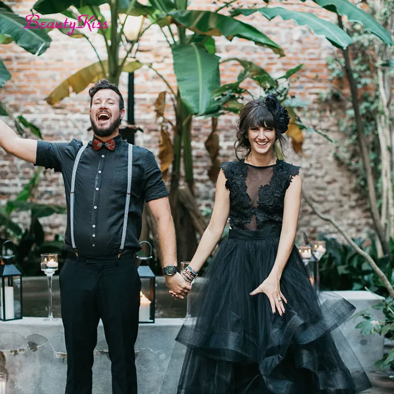 Vestido de casamento preto colher apliques de renda em camadas babados vestidos de noiva ilusão longo tule vestidos de festa de casamento feito sob encomenda