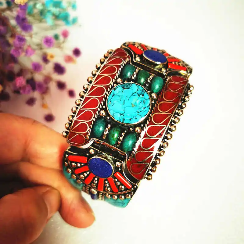 Fine Quality Vintage Dancing Open Cuff Copper Inlaid Colorful Stone Bangle Locket Nepal Vintage Jewelry for Girls BB-035