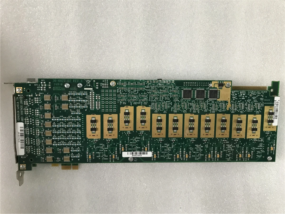 

D/120JCT-LS 83-0725-100 REV.A 83-0546-003 96-0853-510 12 Port Analog PCI FAX Board