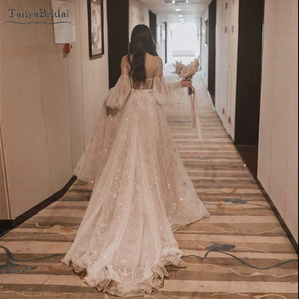 

Lush A-line Wedding Dress Multi-Layered Embroidery Stars Sequins Long Puffy Sleeve Boho Bridal Gown Brightness Noivas DW533