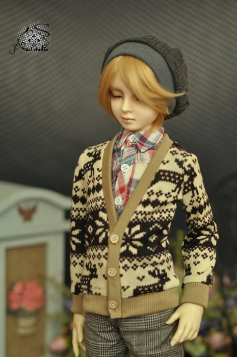 

1/6 1/4 1/3 BJD doll Cardigan coat clothes Accessories for BJD/SD ID72 Strong uncle,not include doll,shoes,wig and other E2622