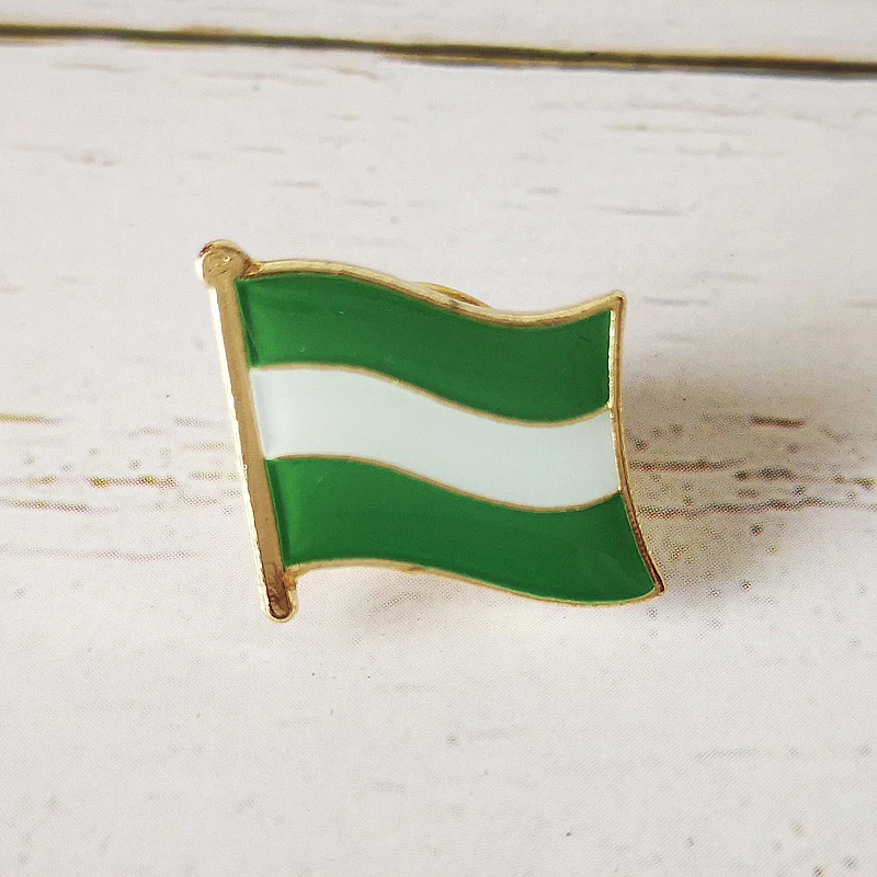 Andalusia Flag Lapel Pins Spain Provincial Nationalities Region Brooch Crystal Epoxy Metal Enamel Badge