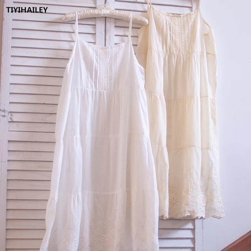 

TIYIHAILEY Free Shipping Loose A-line Cotton Embroidery Summer Long Mid-Calf Sleeveless White Dress Japan Style Spaghetti Strap