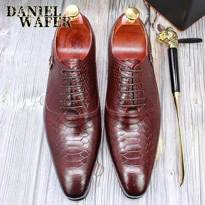 Modische Herren-Lederschuhe mit Schlangenhaut-Aufdruck, klassische Schnürung, Oxford, formell in Wein, Blau, Kaffee, Schwarz – spitze Zehenpartie – Detail 35