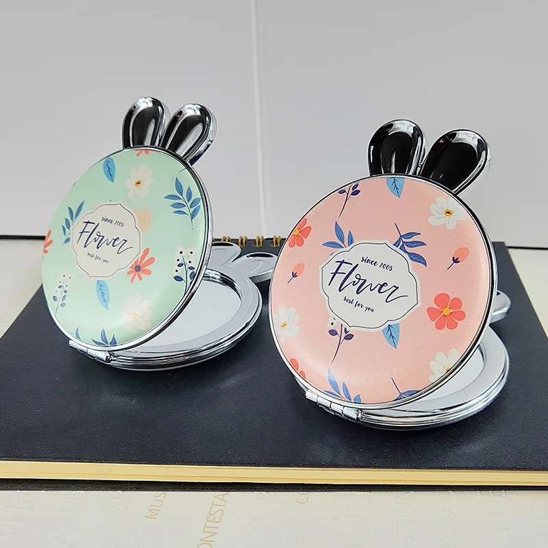 Espejo plegable de doble cara con Orejas de conejo para maquillaje, espejo redondo con aumento de 2 aumentos, portátil, de Metal, a la moda