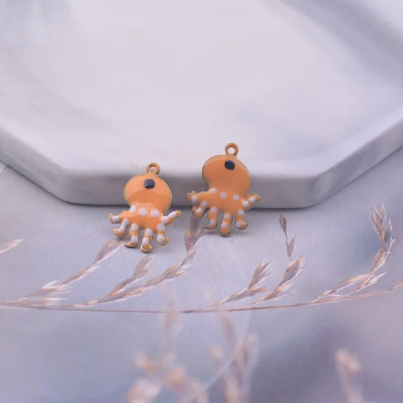 30pcs  11*14mm Double Faced Enamelled Octopus Charms Animal Pendant  Diy Jewelry Accessories