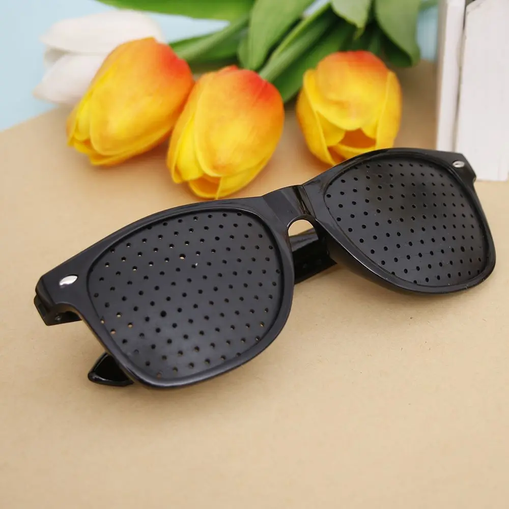 Fashion Relieve Pinhole Glasses Men Corrective Anti-Fatigue Myopia Glasses Reading Black Frame Protector Eyesight Improve Vision