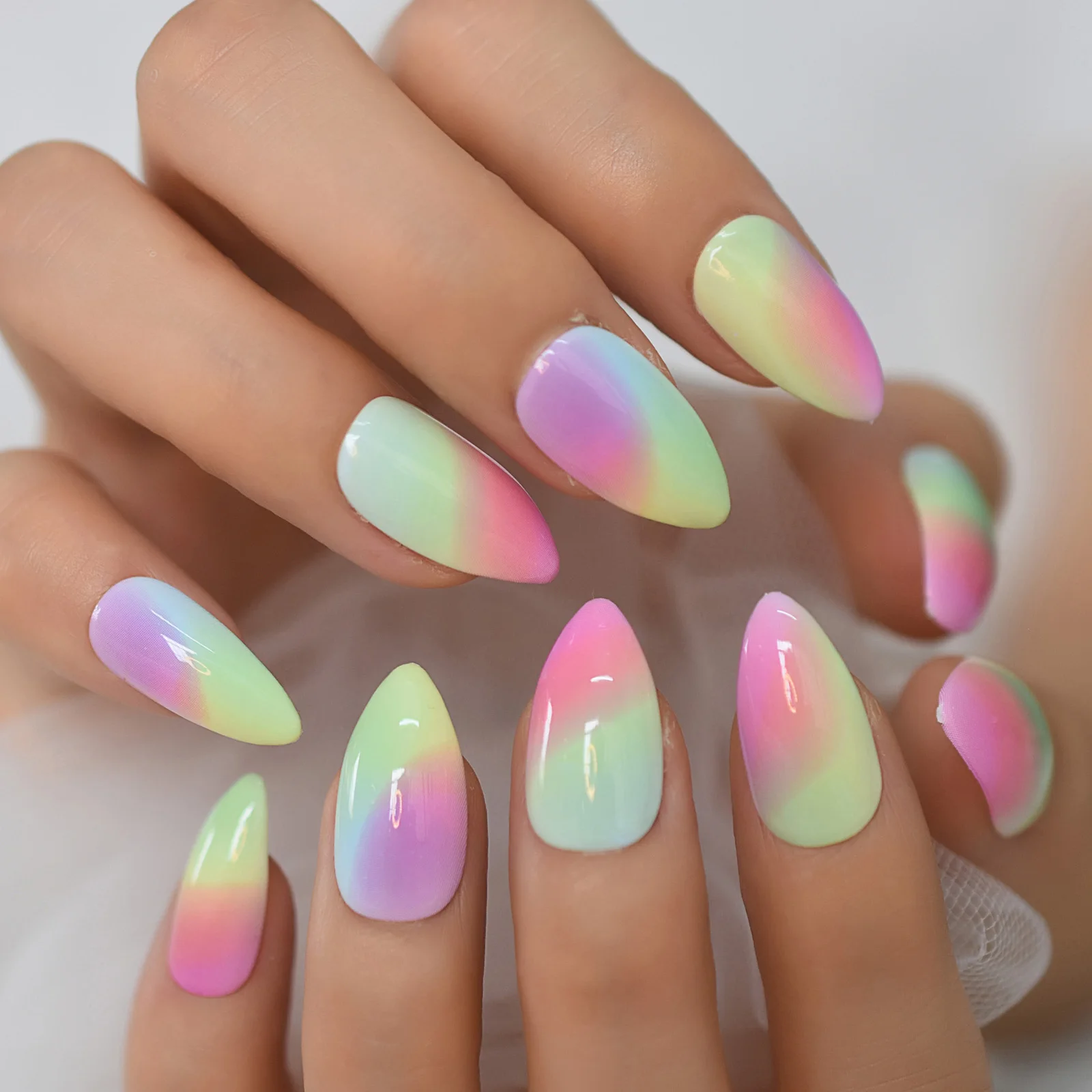 Glossy Gradient Rainbow Ombre French Press on Nails Almond Fake Nails Stiletto Oval Pointed Manicure False Nails Finger Tips