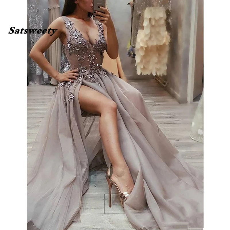 Latest Fashion V Neck Gray Prom Dresses Long With Appliques Beading Sexy Side Slit Tulle Evening Dress Prom Party Gown 2024