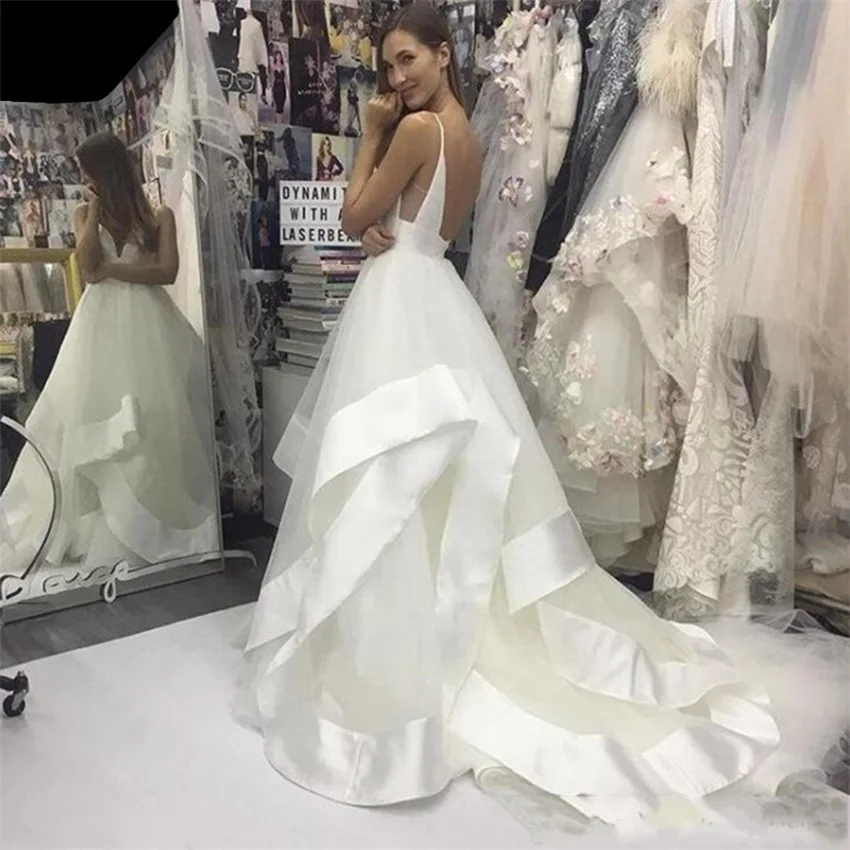 2020 Nieuwste Trouwjurken Robe De Mariee A-lijn V-hals Backless Tiered Spaghettibandjes Bridal Jurken Tulle Vestido De Novia