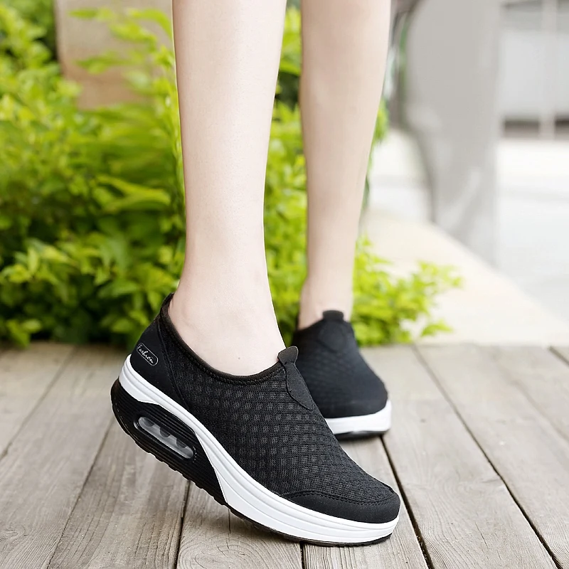 Fashion Women Shoes Flats Mesh Breathable Summer Casual Loafers Swing Shoes Women Sneakers Comfort Zapatos Mujer Big Size 35-42