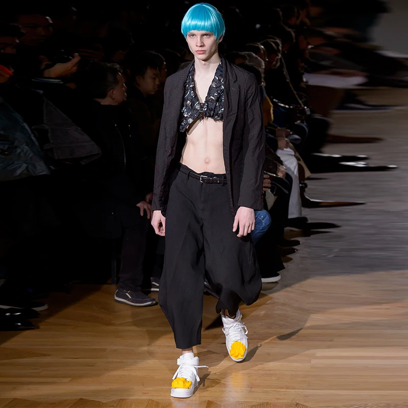 

Spring And Summer New Men's European And American Style Simple Popular Wide Leg Pants Pure Color Big Pocket Feet Naked Pants