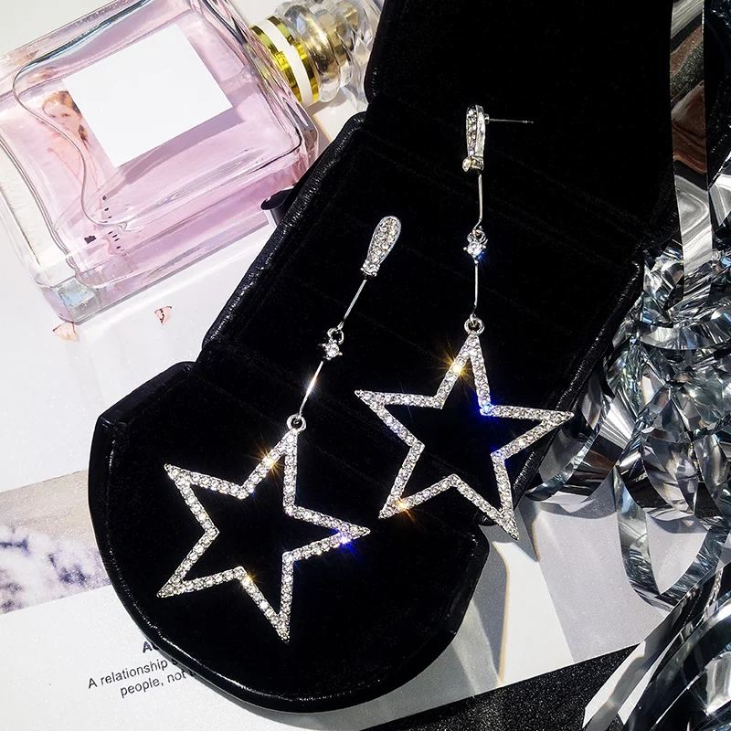 2024 New Fashion Crystal Rhinestone Hollow Five-pointed Star Hanging Earrings Ladies Fashion Jewelry Dangle Earrings