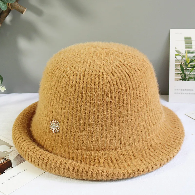 2021 New Fashion Wool Elegant Women Hat Dome Short Brim Hats Female British Retro Autumn Winter Basin Cap Faux velvet Hat