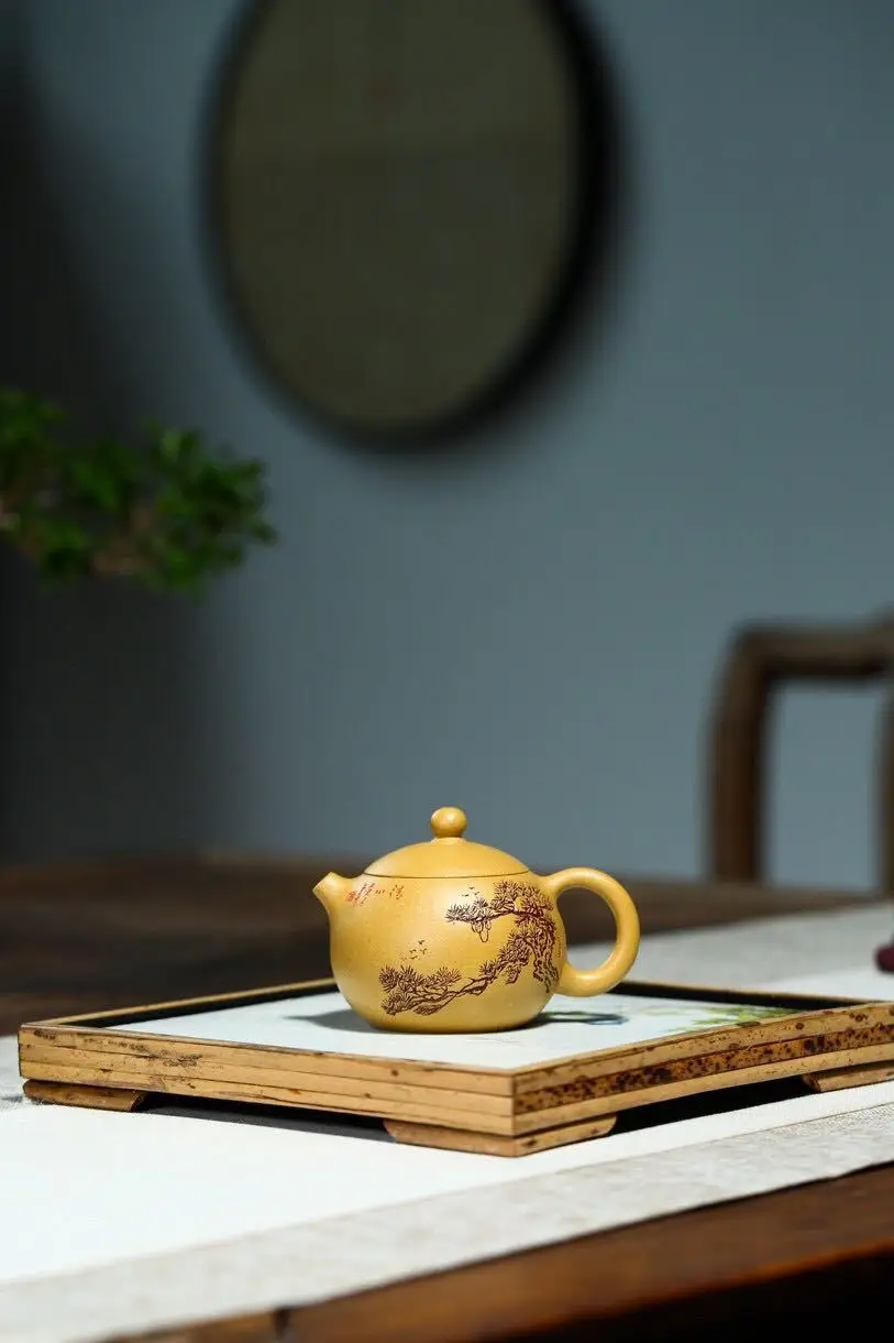 Zhang Mengxue's hand-painted Chinese small capacity household teapot