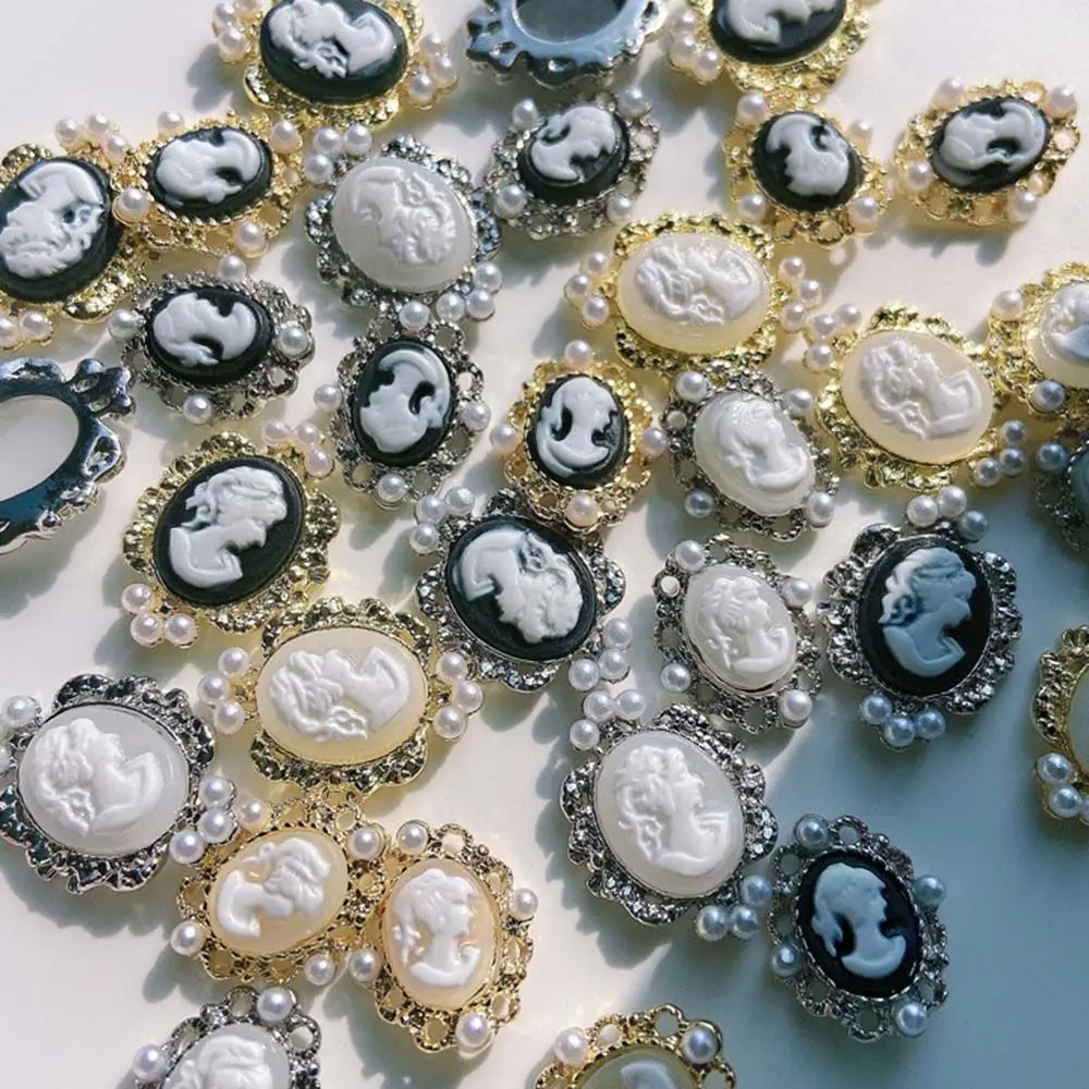 Metal Japanese Design Pearl Beauty Head Retro Abstract Beauty Head Ornaments DIY Nail Decoration Nail Art Rhinestone Manicure