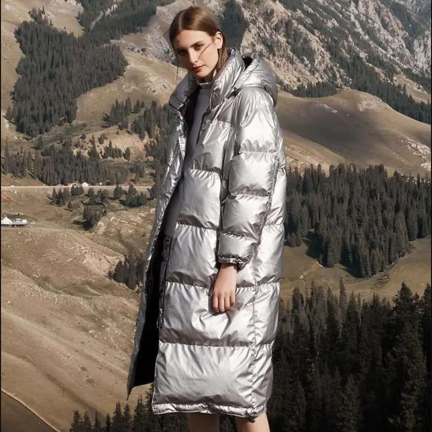 Winter glänzend helle silber dicker warme ente unten mäntel weibliche Oversize parkas über die knie lange mit kapuze Unten jacken warme mantel