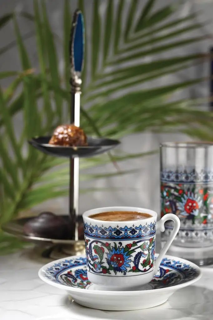 

DOLBOVI Kutahya Has Porcelain Topkapi coffee cup Pad 12 Piece mug кружка coffee cup cup