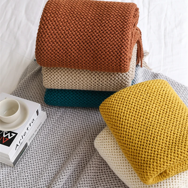 Solid Color European Knitted Blanket Throw Blanket for Bed Sofa Plaid Travel TV Nap Soft Blankets Lunch Break Blankets