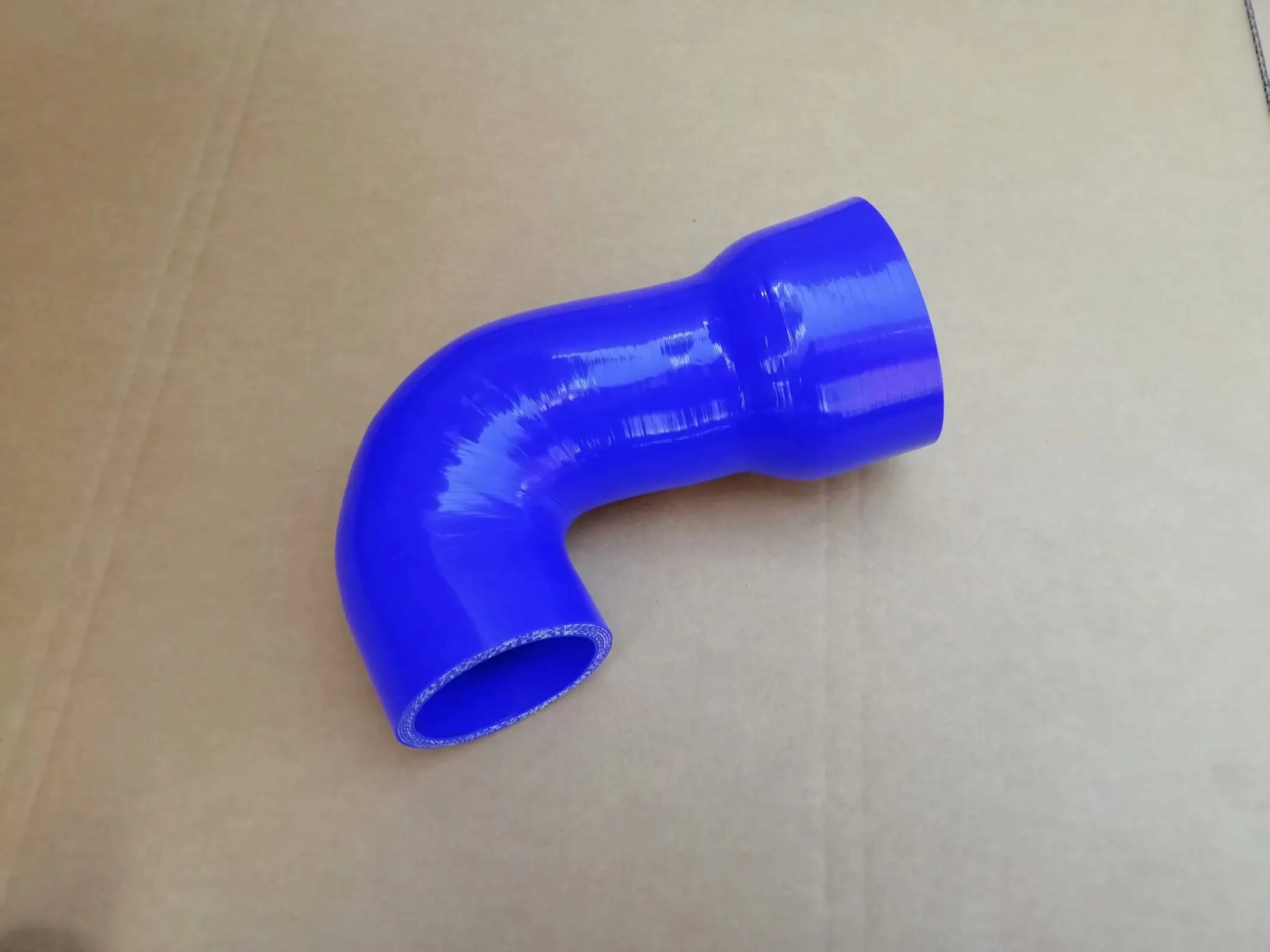 

For Jeep CHEROKEE XJ 1991-2001 4.0L ERH 53006275 Silicone Air Cleaner Intake Hose