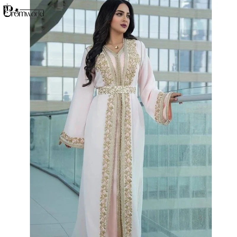 Pink Moroccan Caftan Evening Dress Gold Embroidery Special Occasion Dresses for Women Prom Long Sleeves Formal Party Gown 2022