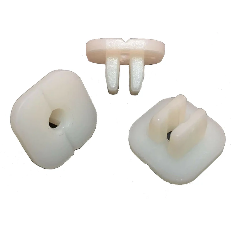 

100pcs C32 For Honda Screw Nut Grommet Square Retainer Universal White Plastic 68425H5000 906626710030 999100503 90662671003