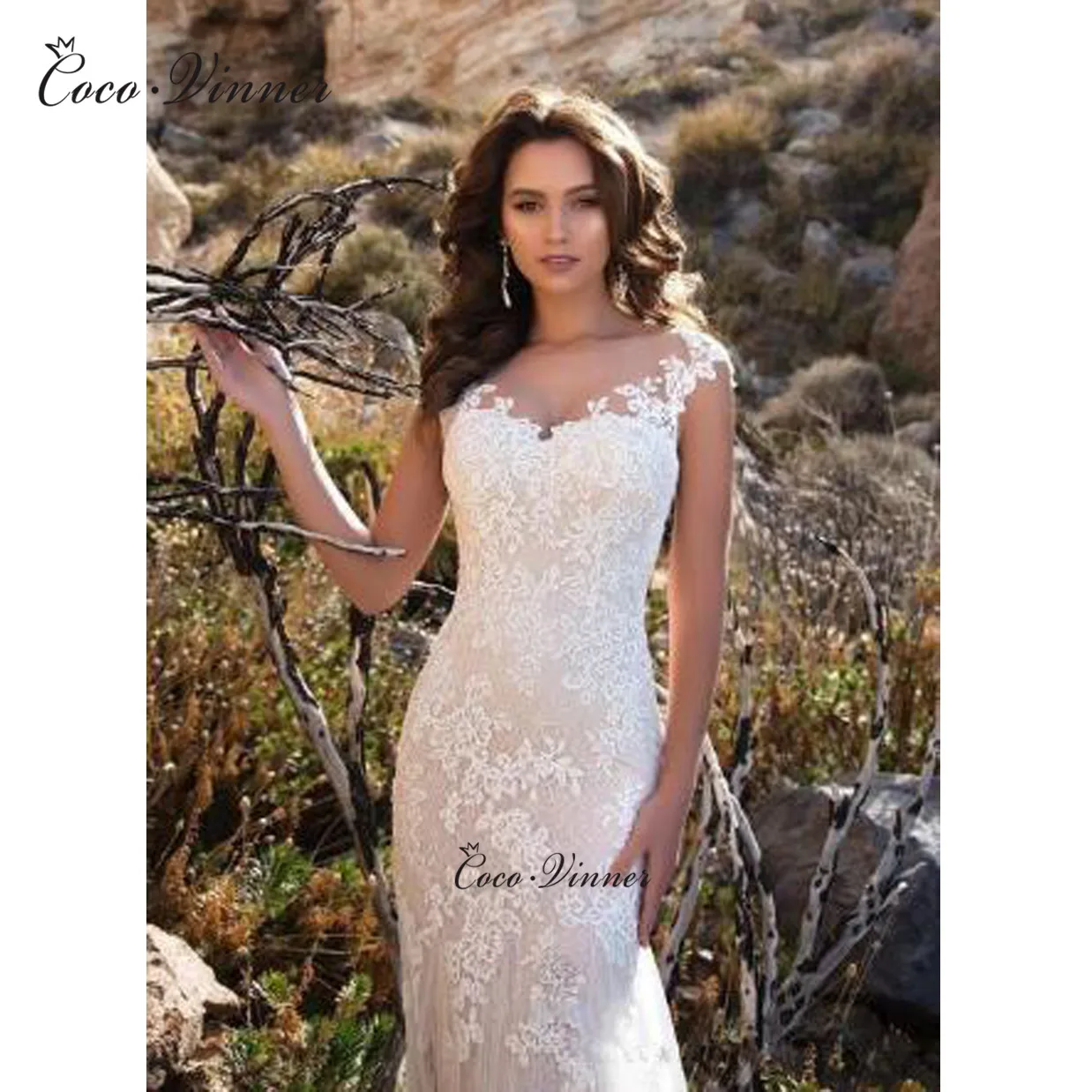

Customized Lace Mermaid Wedding Dresses 2025 Europe Short Sleeves Lace Appliques Illusion Bohemia Wedding Dress For Woman W0484