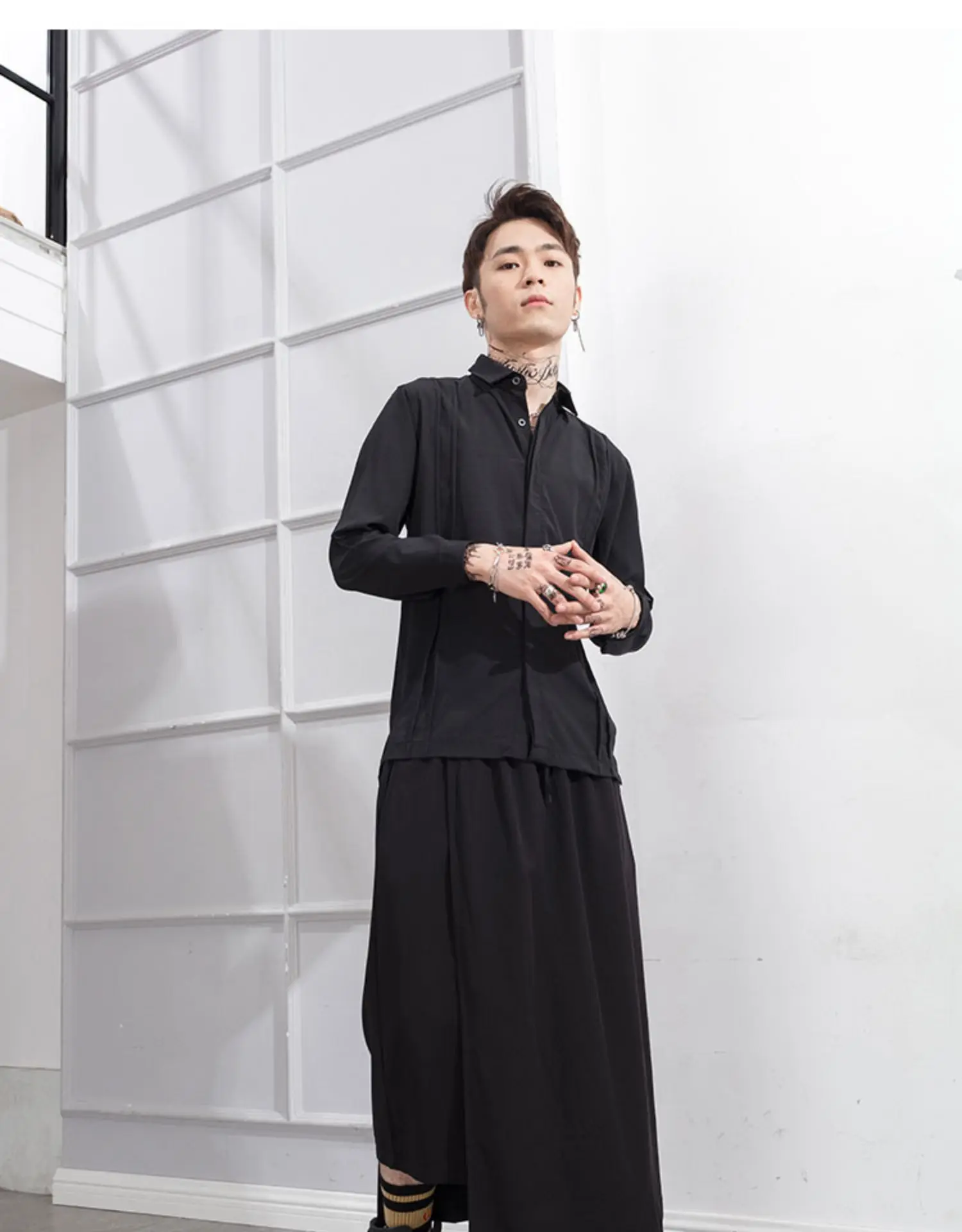 السراويل الرجالية الربيع / الصيف موضة جديدة شعبية تنورة فضفاضة السراويل الرجال عارضة السراويل أكبر نمط ياماموتو الكورية