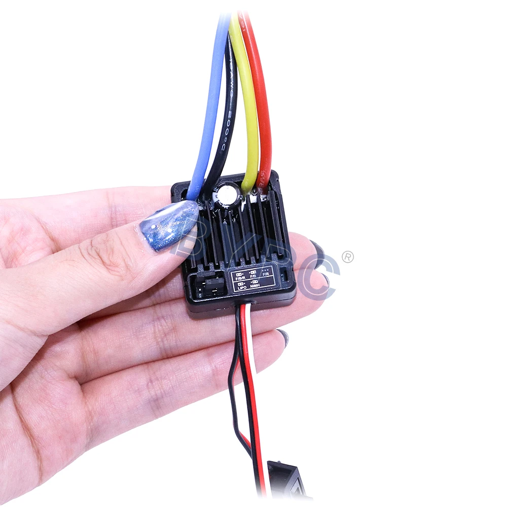 HobbyWing QuicRun 1060 60A 25A étanche – Brushé Pour Voiture RC 1:10 1:8 1:18 1:16 Pièce RC Universelle