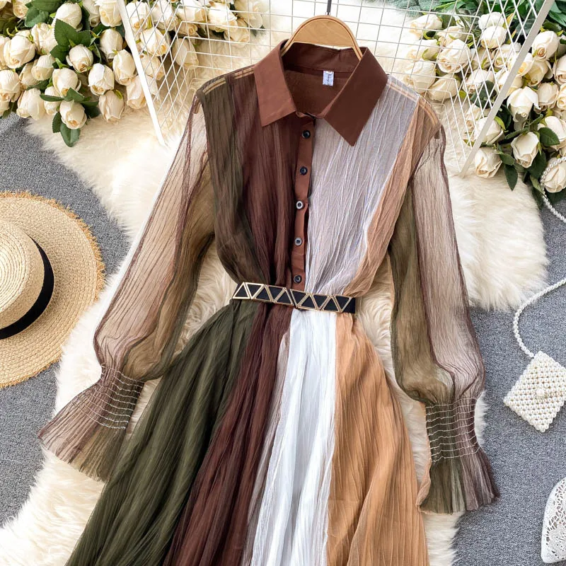 المرأة مصمم لصق شبكة المدرج اللباس الرجعية بدوره إلى أسفل طوق نفخة الأكمام زر ألف خط اللباس الخريف أزياء الشارع الشهير فساتين