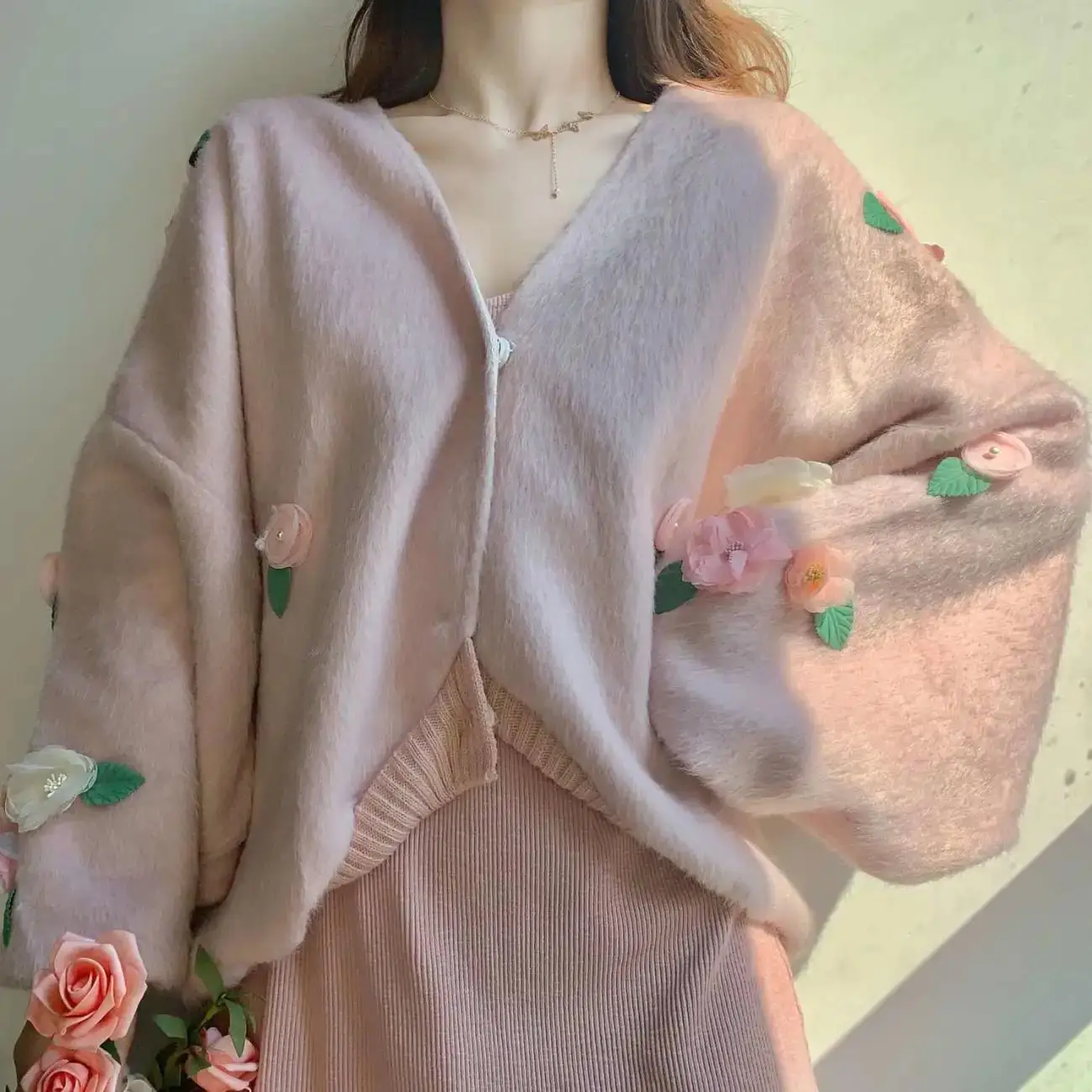 French Retro Cardigan Sweaters Flower Pink Puff Sleeve Knitwear Japanese Loose Three-Dimensional Decoration Woolen Coat Blouse