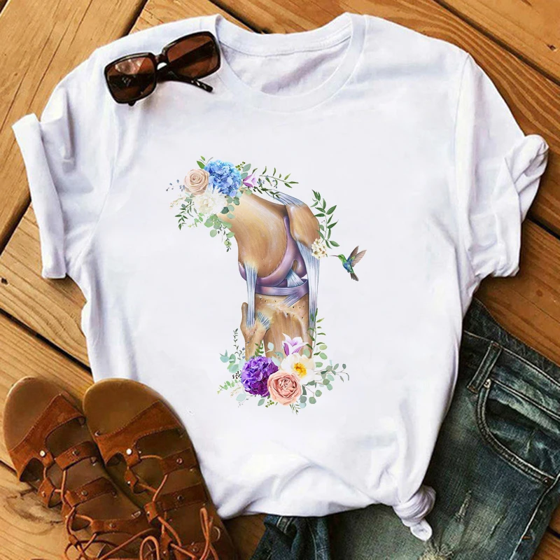 Flower Bee Lady Cartoon Mujer Camisetas White Tops T Shirts Summer Aesthetics Graphic Short Sleeve Polyester T Shirts Female