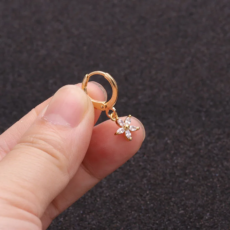 1 PCS Mini Cute Zircon Flower Charm Ear Cartilage Cuff Clip Earring Trendy Gold Color Ear Piercing Circle Hoop