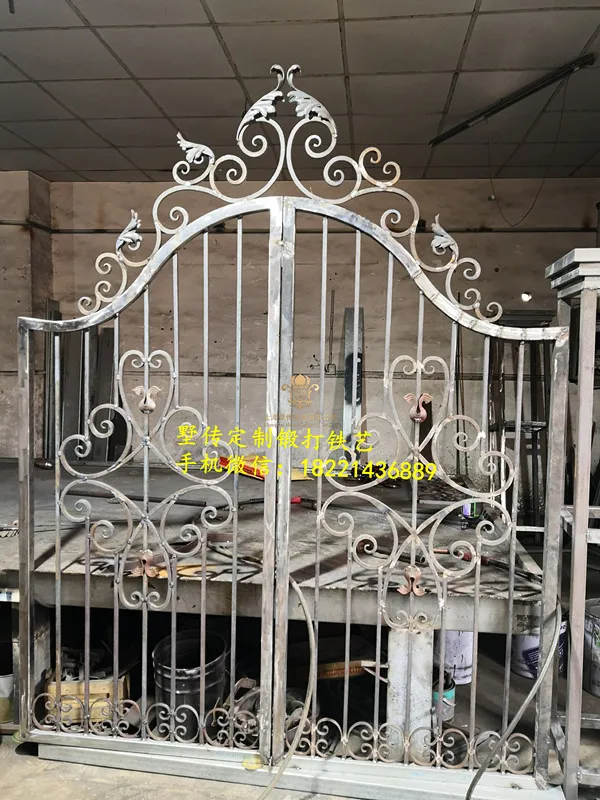 

Hench 100% handmade forged custom designs forged iron gates hench-23