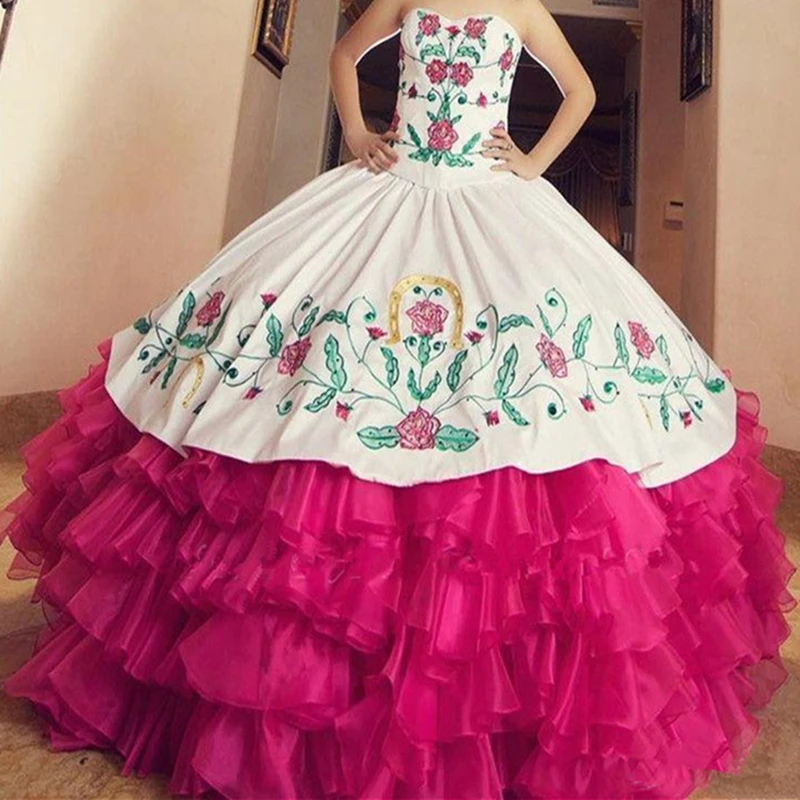 BM fuksja haft Quinceanera sukienki suknia koralik słodki 16 na plecy sukienki Prom suknia wieczorowa debiutant Vestidos De 15 Anos BM334