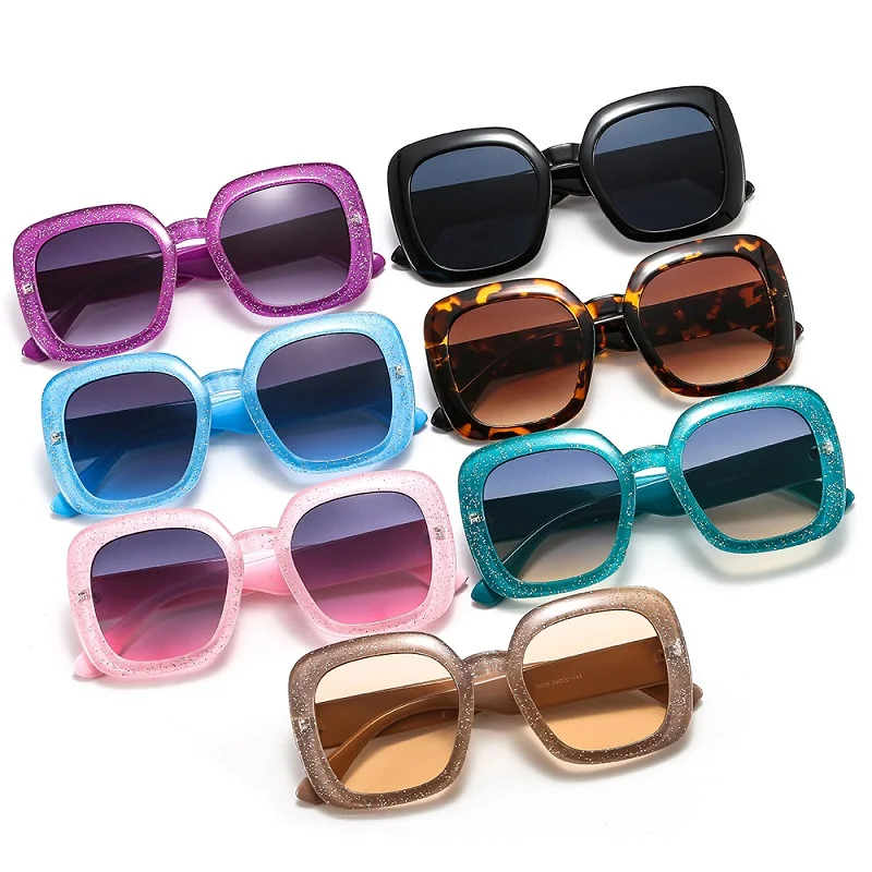 D&T 2021 New Fashion Square Sunglasses Women Men Shining Frame Gradients Lens Quality Vintage Cute Lady Style Sun Glasses UV400