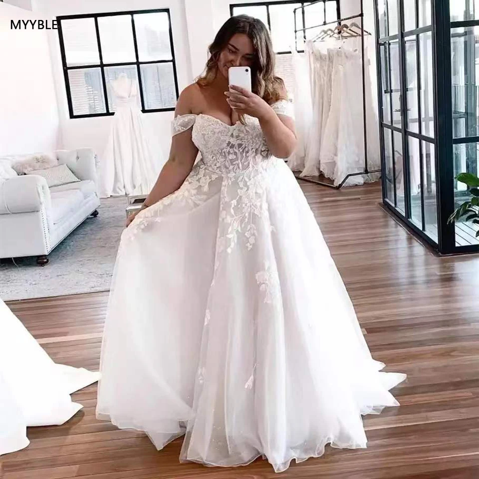 

Customized Vintage Plus Size Boho Wedding Dress A-Line Sweetheart Floor Length Lace Appliques Charming Bridal Gown