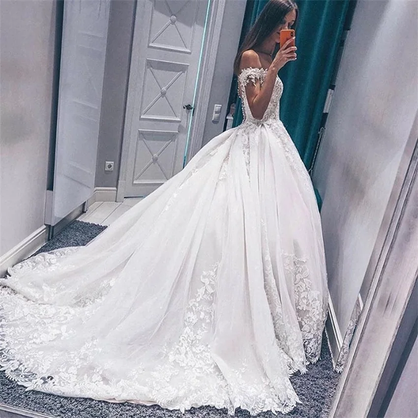 Vestido de novia de princesa con hombros descubiertos, Vestido de novia de encaje con escote Corazón, Top con apliques, Vestido de novia, Túnica de mariee 2020