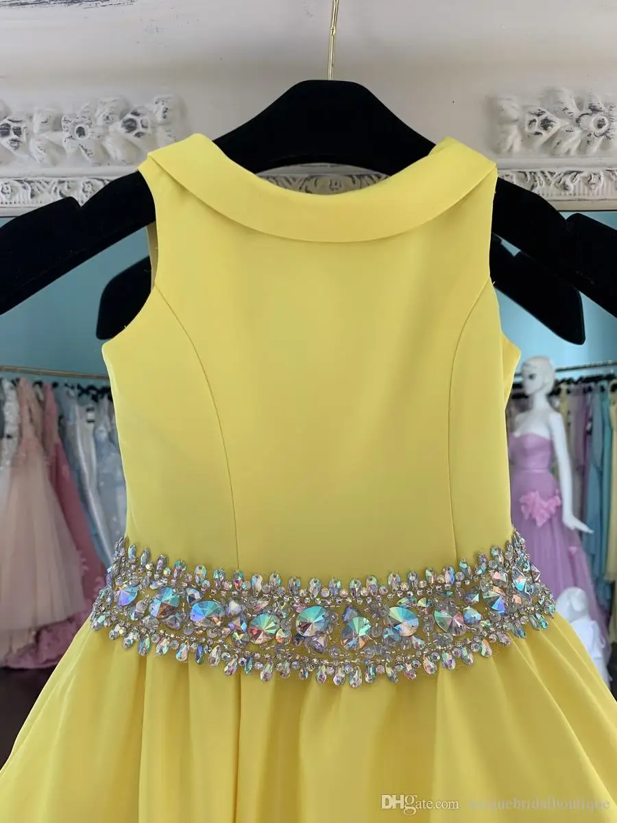 Vestidos de desfile de satén amarillo para adolescentes, fotos reales, brillantes diamantes de imitación, vestidos largos de desfile para niñas pequeñas, espalda en V con cuentas, Wais 2021