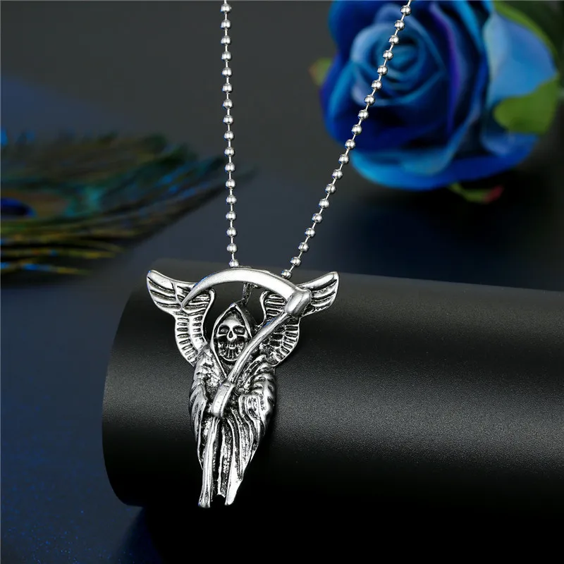 1PC Gothic Vintage Metal Fish Bone Skull Necklace For Women Men Punk Spider Ghost Claw Big Pendant Choker Necklace Jewelry N95