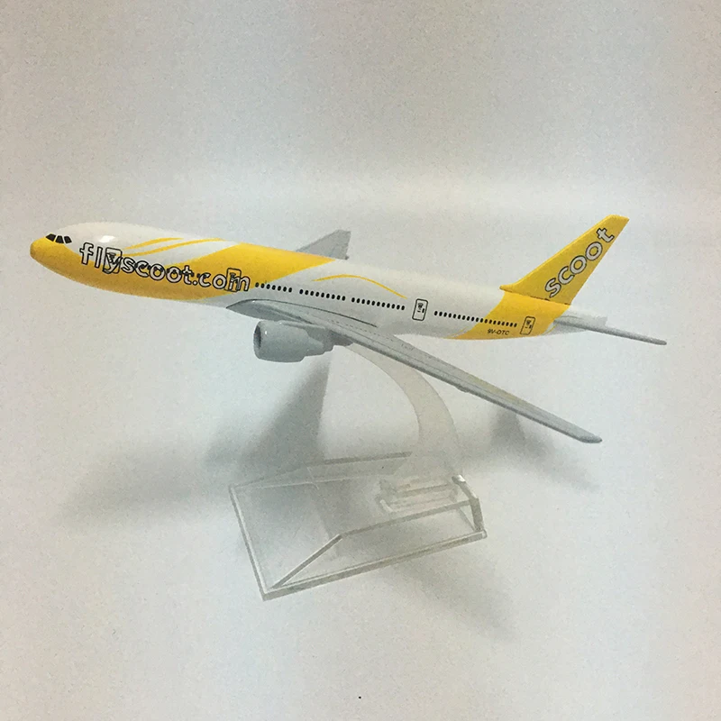 JASON TUTU 16cm Singapore Scoot flyscoot Boeing b777 B747 Airbus A380 Airplane Model Aircraft Model Diecast Metal planes 1:400