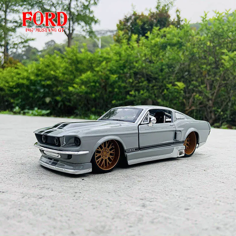 Maisto novo modelo de carro mustang gt 1:24, capa simuladora cinza, liga metálica, artesanato, decoração, coleção, ferramentas de brinquedo,