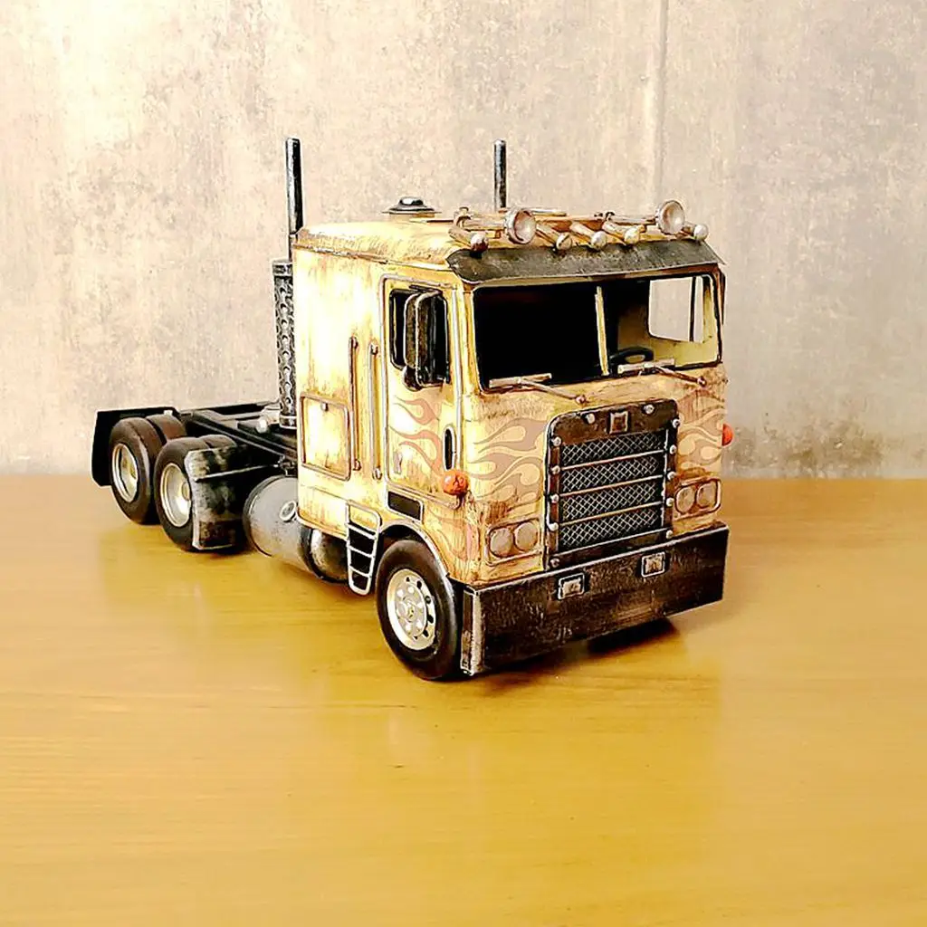 Christmas Auto-Truck Model Vintage Ironwork Tin Retro Crafts Handmade Handicraft Decorations Modelcar Gifts