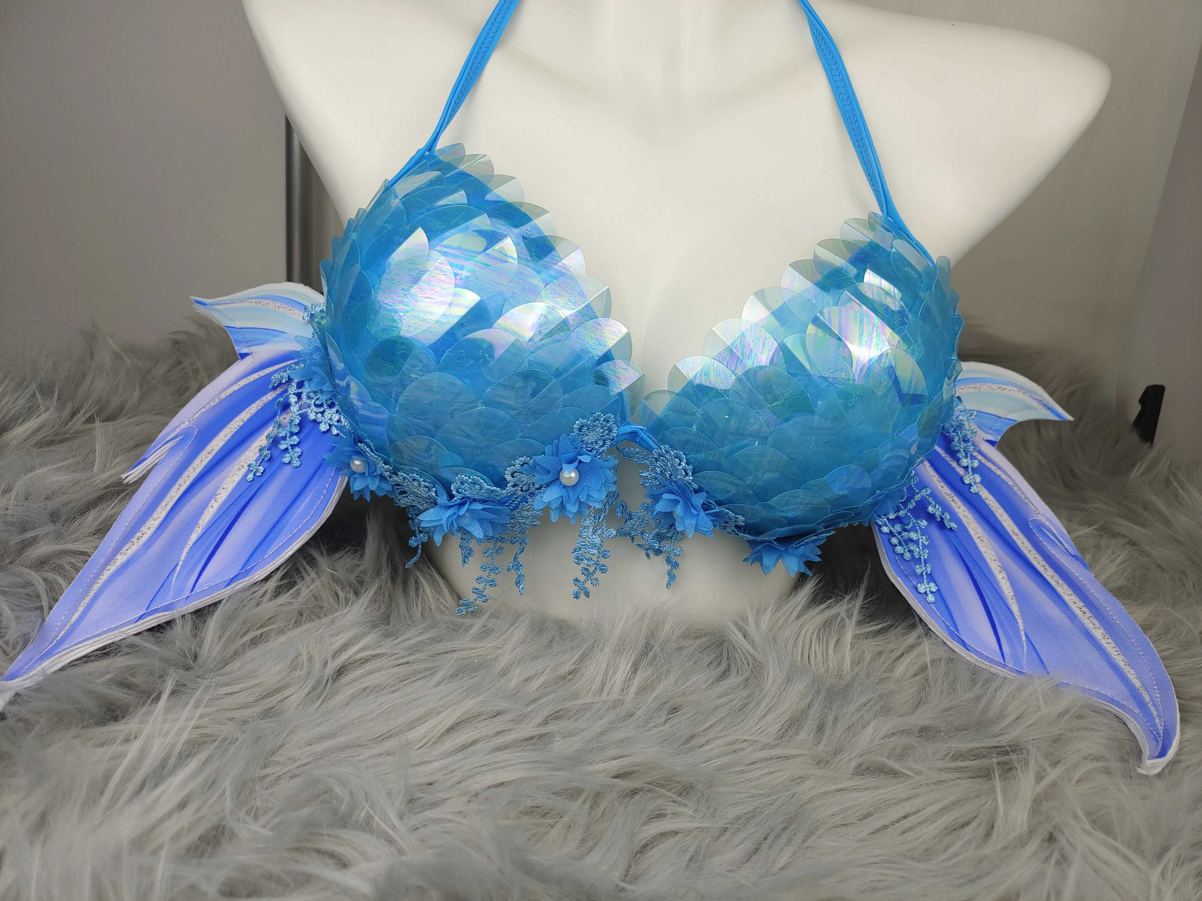 Large size Mermaid top wings bikini professional bar performance swimsuit can match Mermaid tail Bar show Sequin bikini