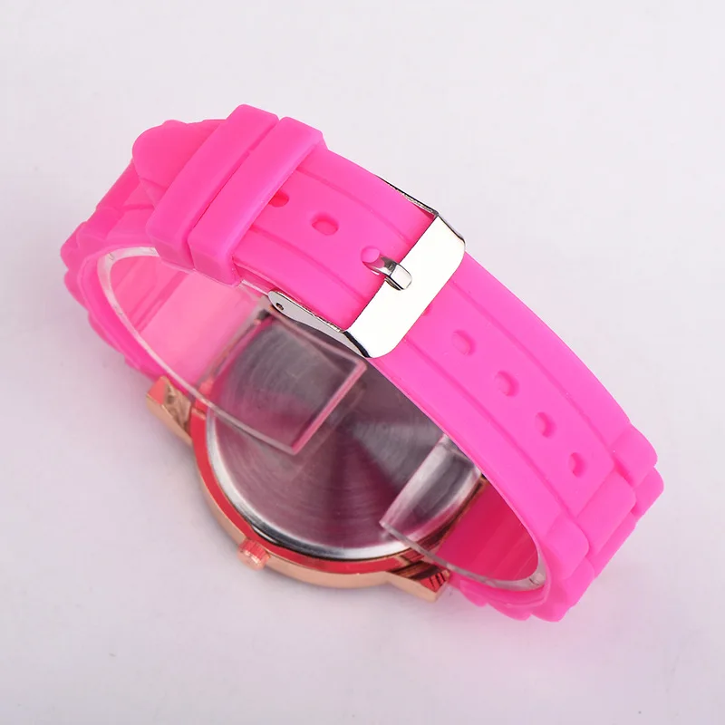 UTHAI-Reloj de pulsera de cuarzo CQ19 para niños y niñas, cronógrafo de dibujos animados, bestia, caballo, correa de silicona, regalo, rosa, rojo