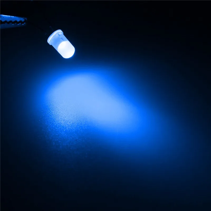 50Pcs 5mm LED Licht Dioden Runde Top Farbe Diffuse LED-Licht Emittierende Diode Weiß Gelb Rot Blau Grün lampe Assorted Kit