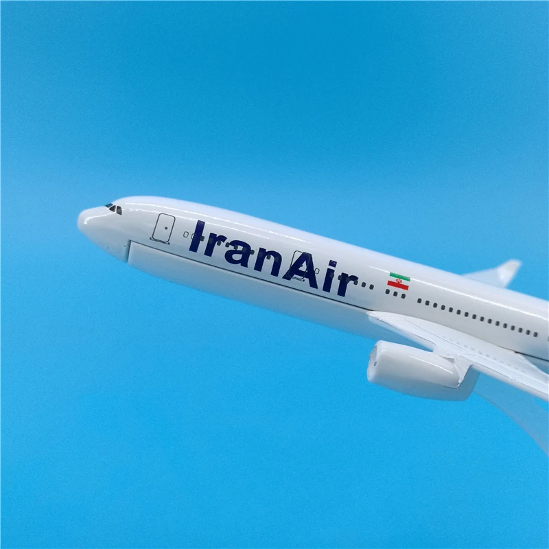 16CM Scale 1:400  A330 Model  Air Airlines with Base Alloy Plastic Aircraft Plane Collectible Display Model Collection