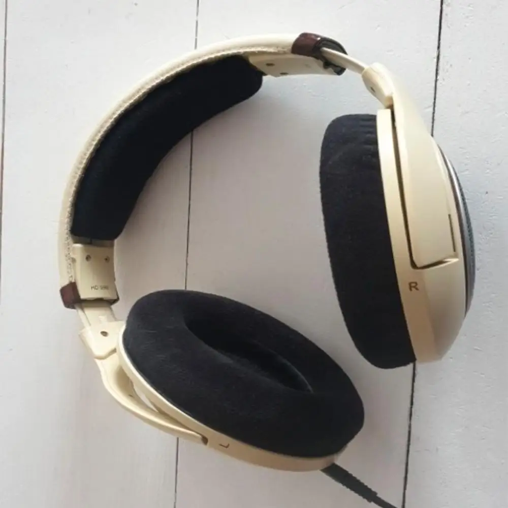 Kqtft交換イヤーパッドのためゼンハイザーHD569 HD599 HD598 HD598SEユニバーサルバンパー耳あてカバークッション
